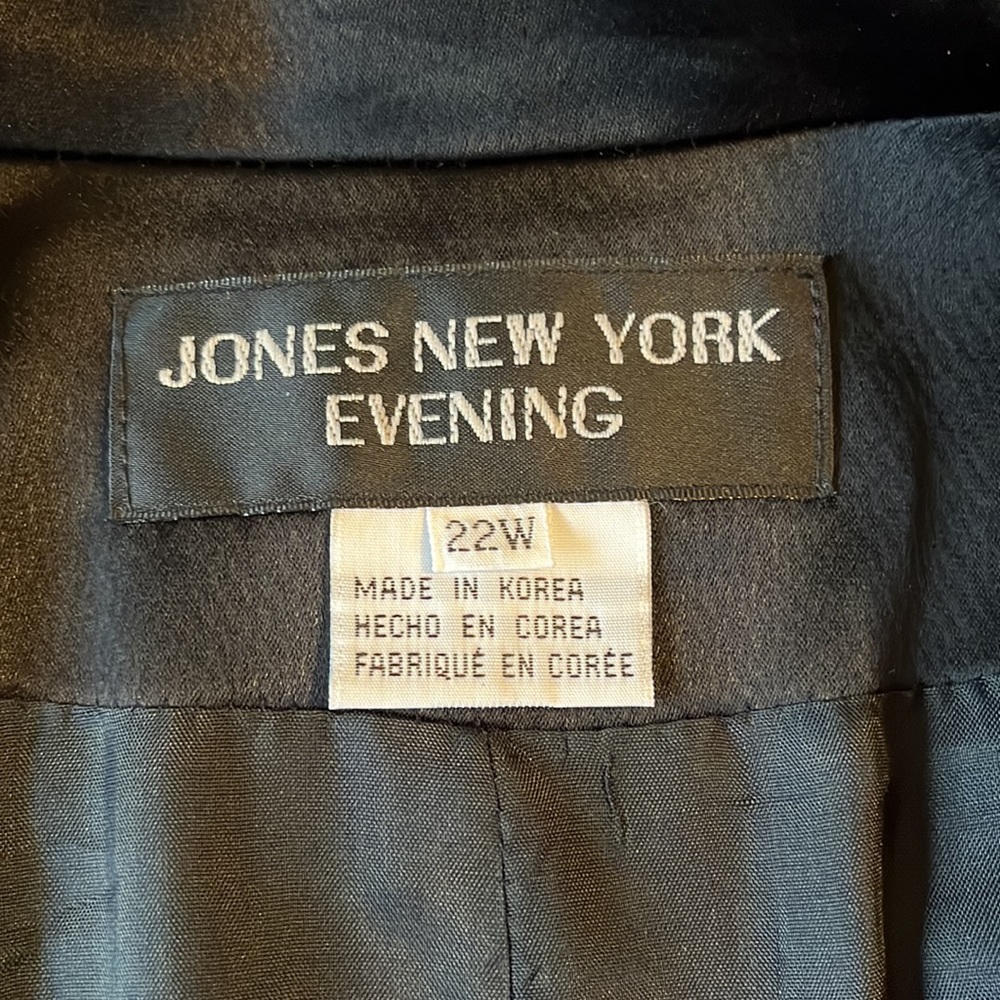Jones New York Black Satin Lapel Blazer - Picture 4 of 15